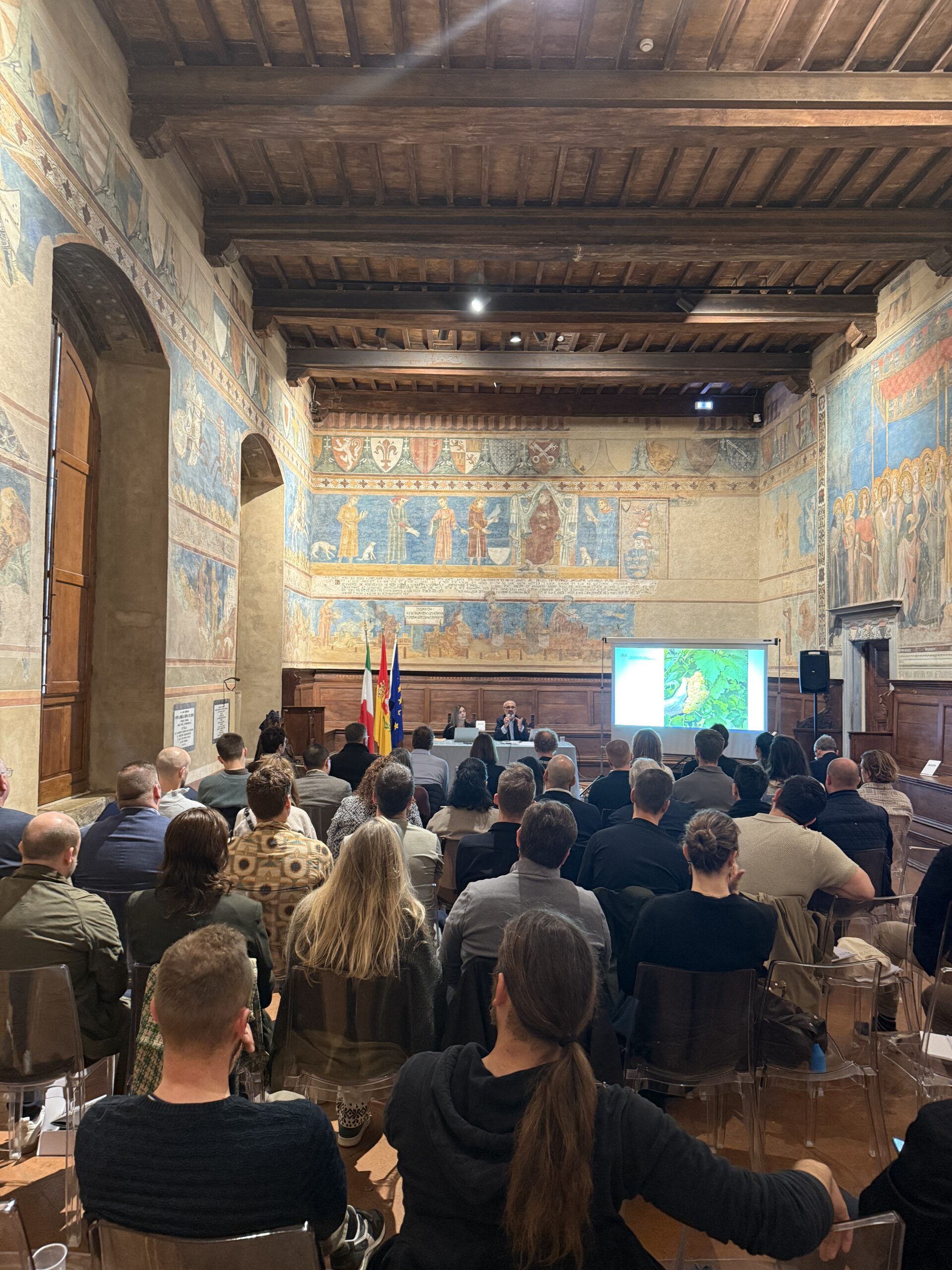 Incoming activity for the Vernaccia di San Gimignano Consortium